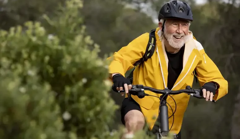 Bien vieillir grâce au sport santé, longévité et bien-être